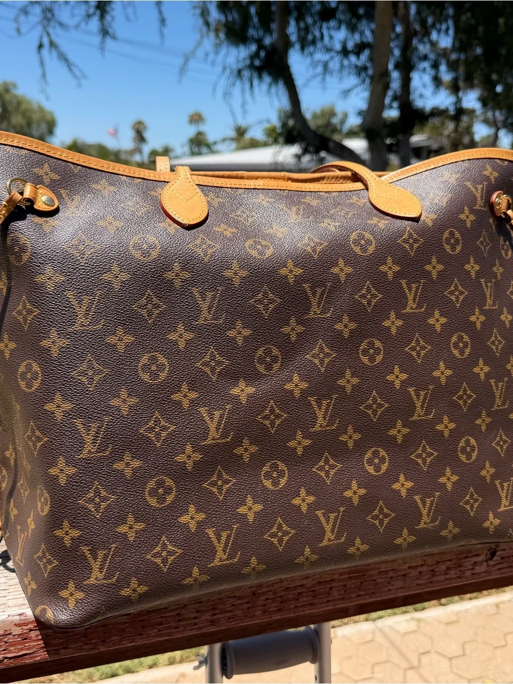 Louis Vuitton Monogram Neverfull GM pivoine